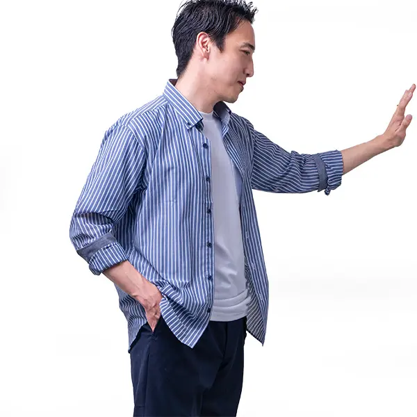 究極のビジネス・アルティマTシャツ ― シャツ屋が仕立てる、透け対策を